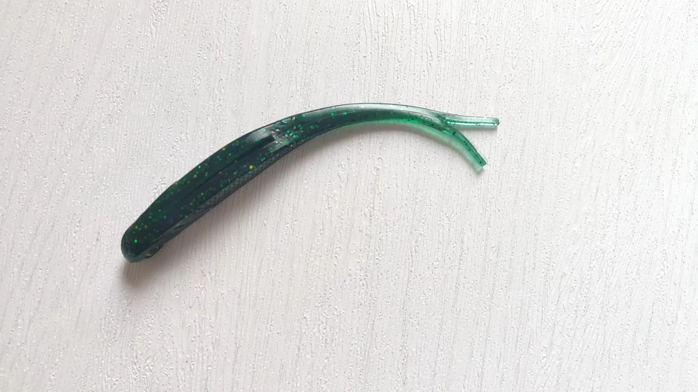 10pcs Shad Soft Lure Fork Tail 8.5g 13cm Green