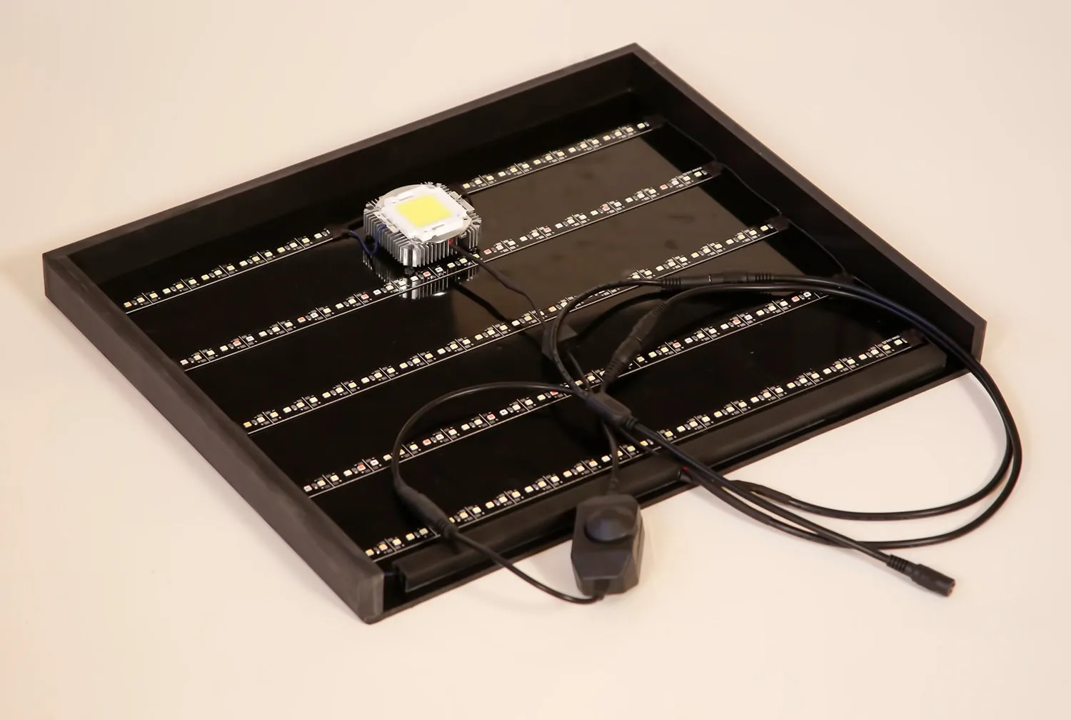 16" x 12" LED 20w Spotlight (2" high)