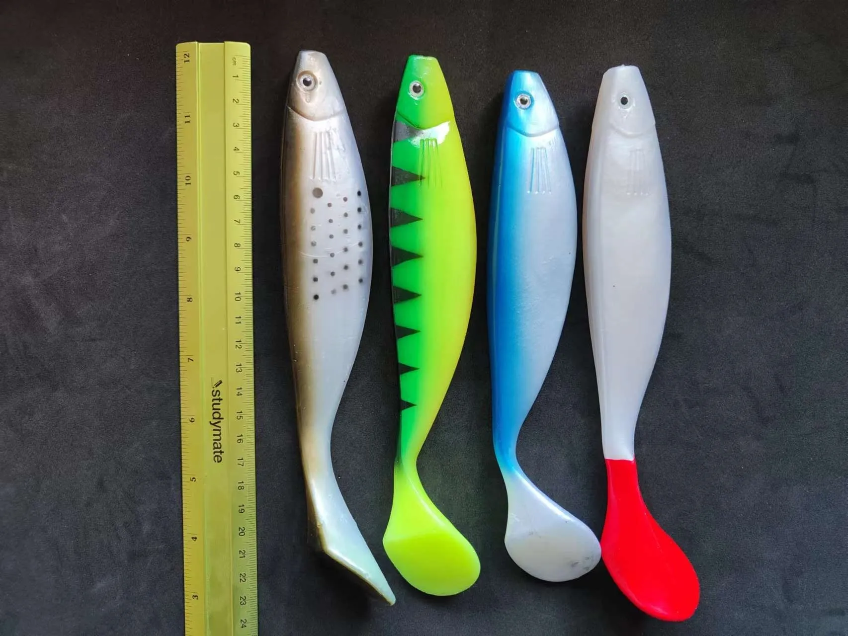 4pcs Extra Large Paddle Tail Swimbaits Soft Plastic Lure 9"(23cm) 70g