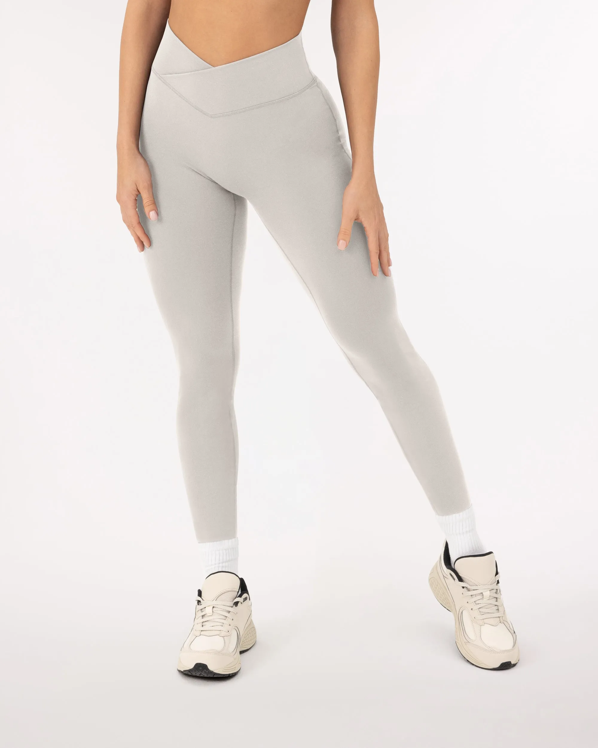 Athleisure Scrunch Crossover Leggings