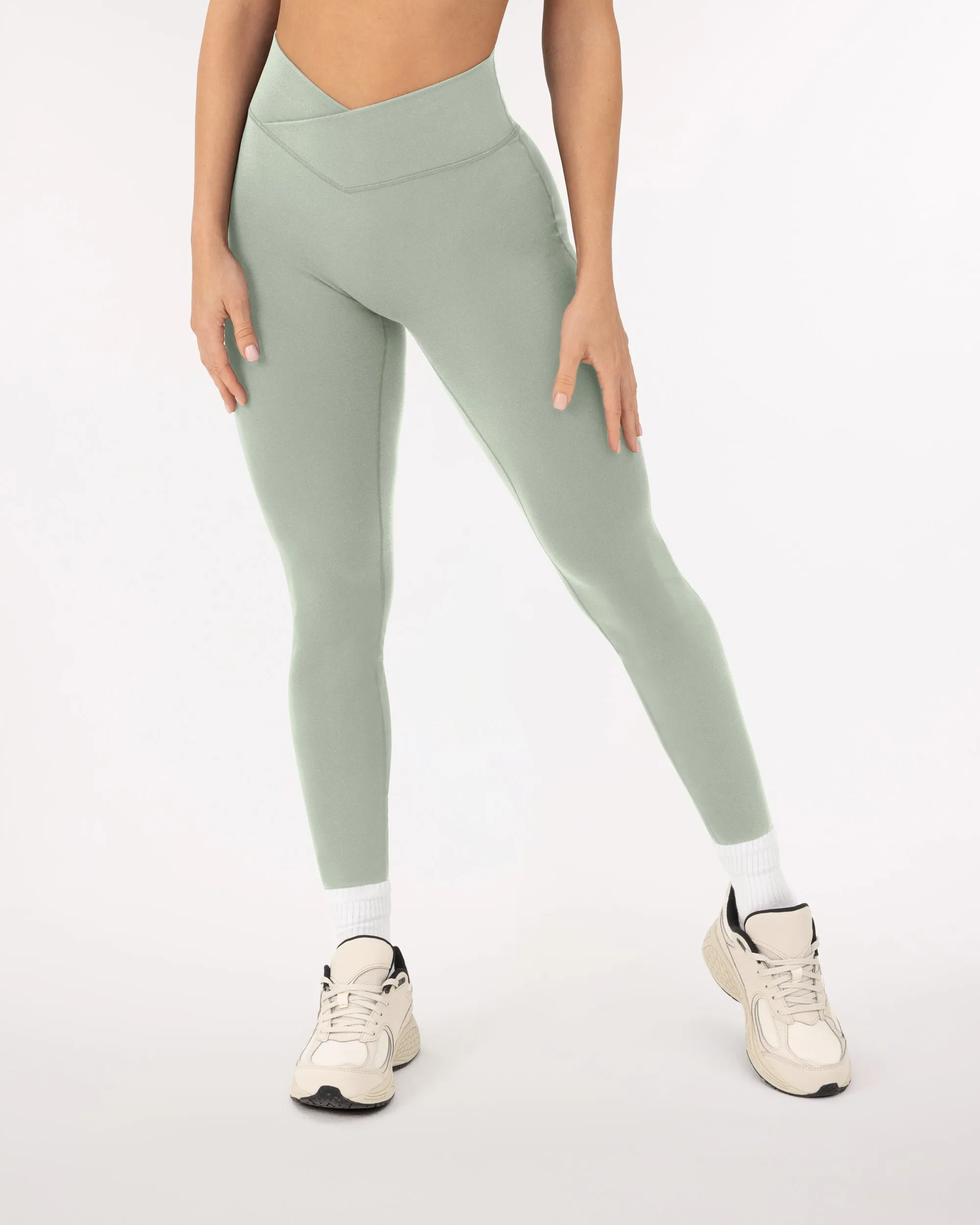 Athleisure Scrunch Crossover Leggings
