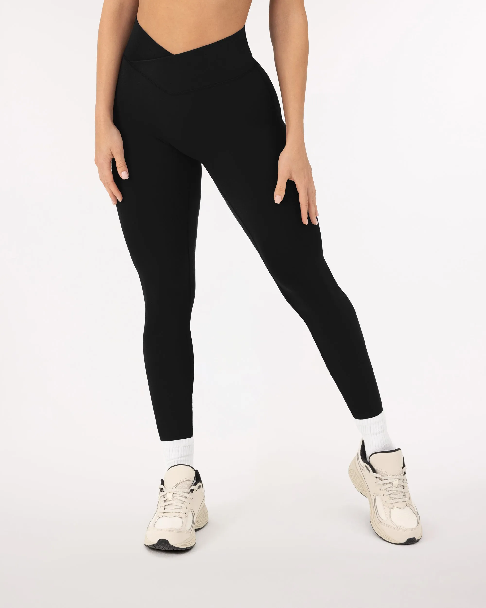 Athleisure Scrunch Crossover Leggings