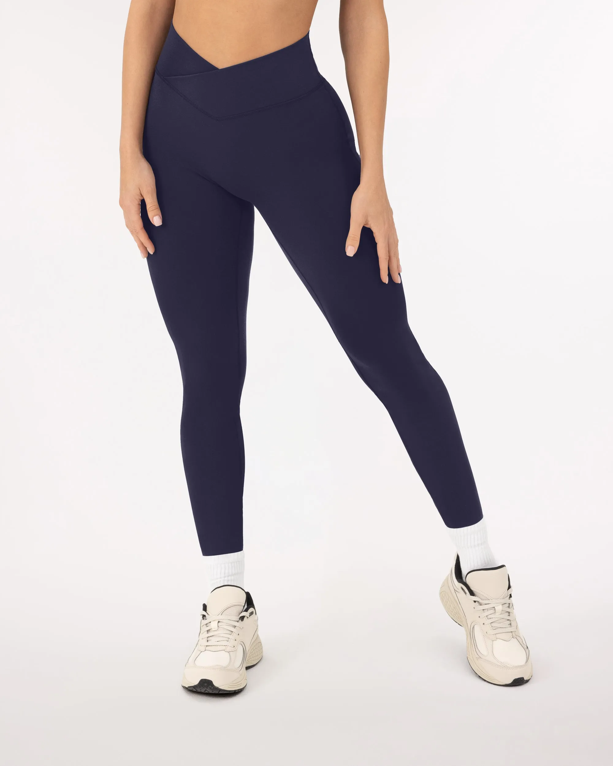 Athleisure Scrunch Crossover Leggings