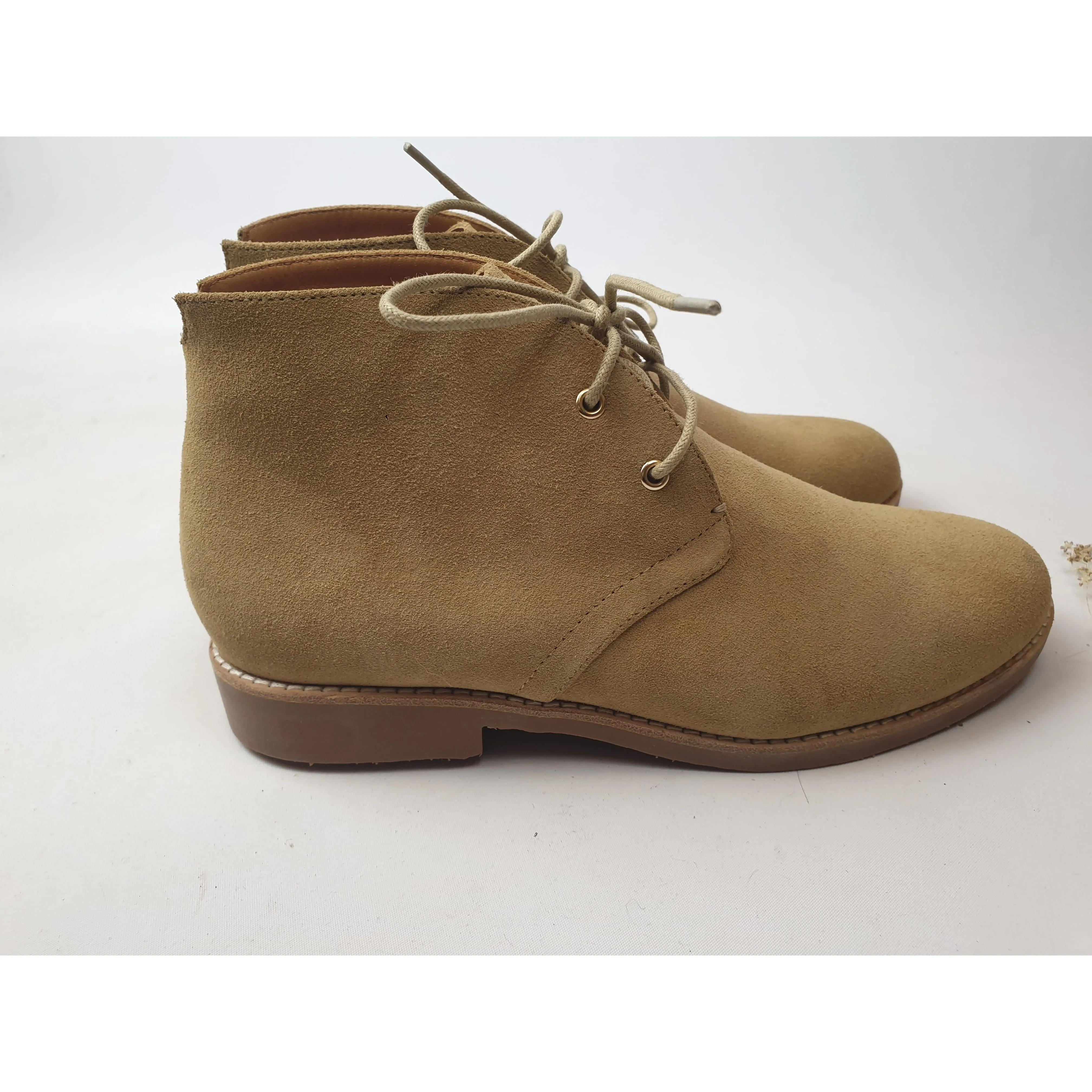 Bared beige soft neubuck leather laceup boots size 39