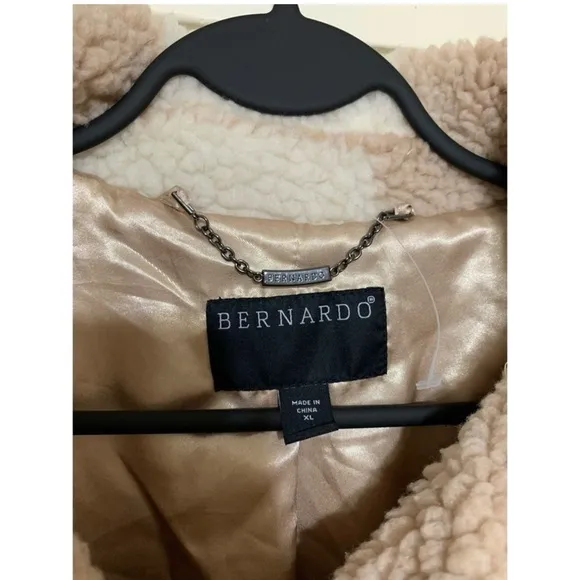 Bernardo Size XL Cozy Faux Shearling Barn Jacket W/Oversized Patch Pockets