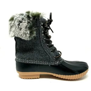 Brand new Report Ursela Black & Grey Lace Up Ultra Soft Faux Fur Duck Boots Women's Size 7.5! would fit youth size 5.5 as well! Retails $93 