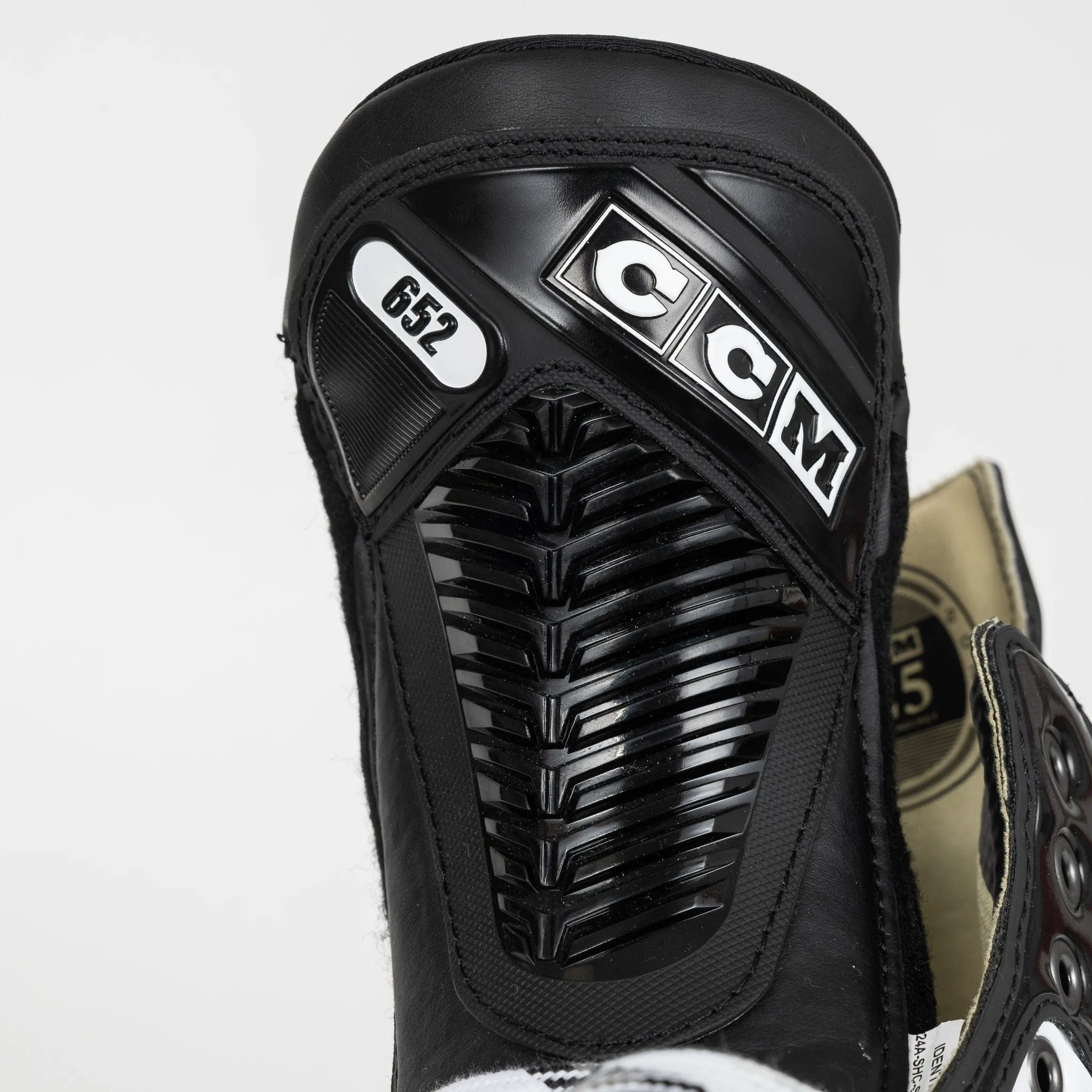 CCM Tacks 652 Pro Hockey Skates - Senior