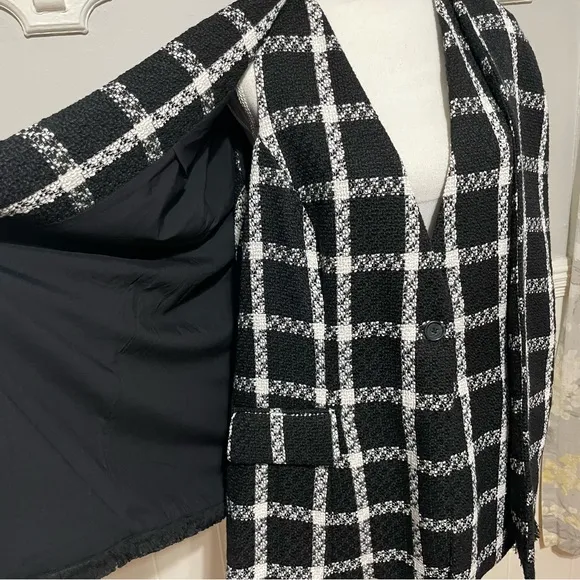 Christian Siriano Black and White Cape/Vest Set Size 14/16 (NWT)
