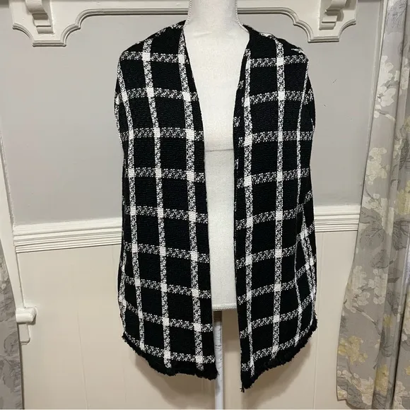 Christian Siriano Black and White Cape/Vest Set Size 14/16 (NWT)