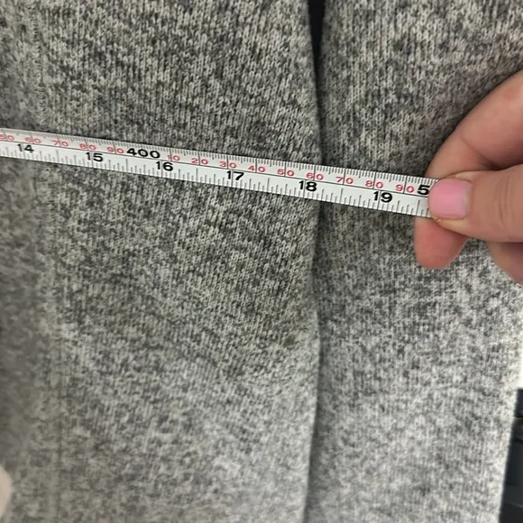COPY - Women’s north face full zip jacket XL