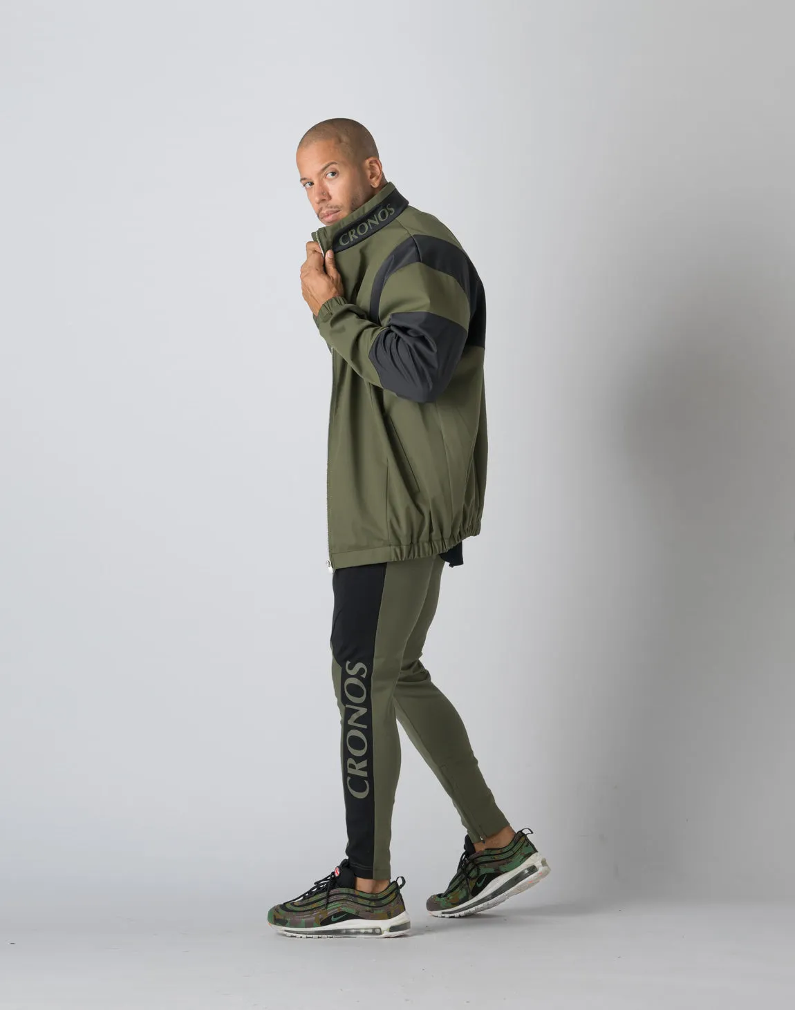 CRONOS WINDBREAKER WARM JACKET【KHAKI】