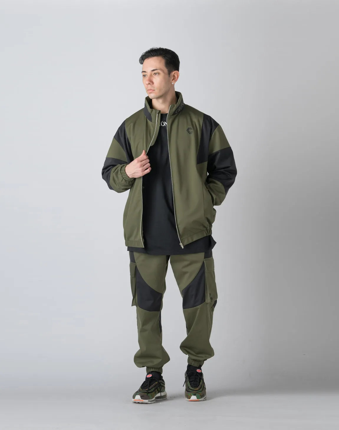 CRONOS WINDBREAKER WARM JACKET【KHAKI】