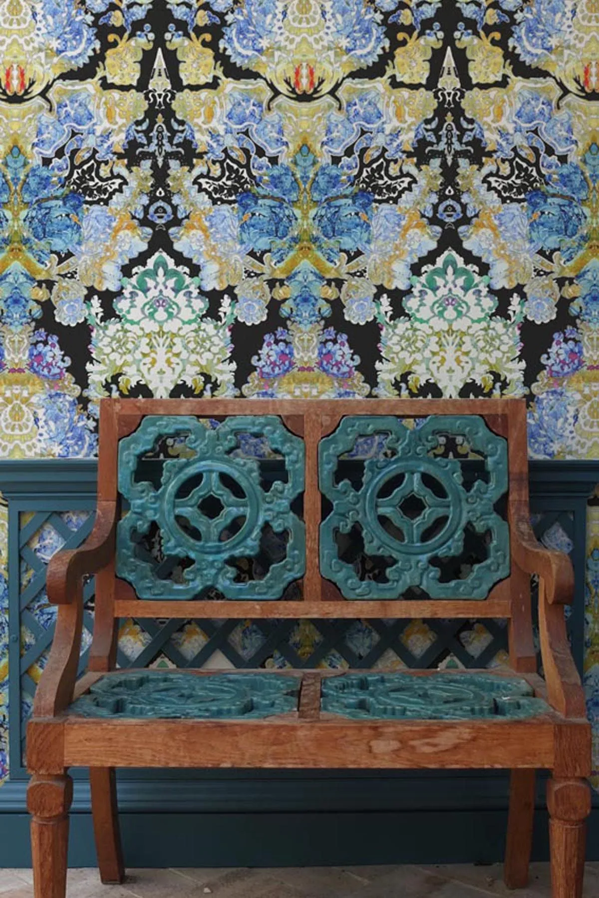 damsel damask wallpaper