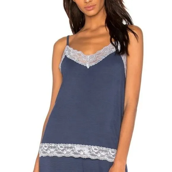 Flora Nikrooz Snuggle Cami