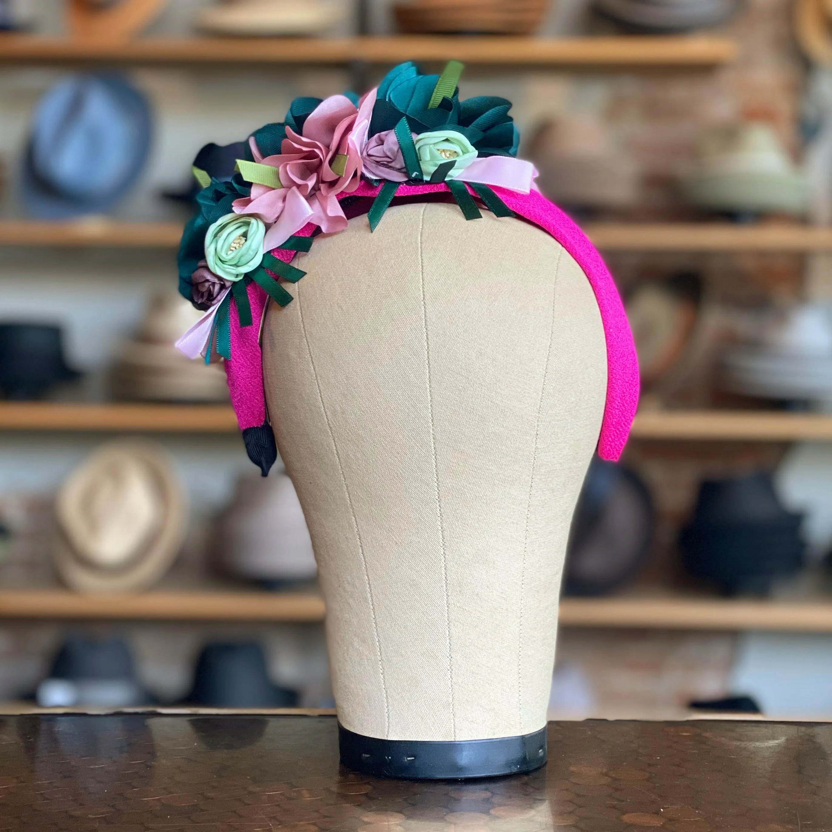 Giggle Water Fascinator