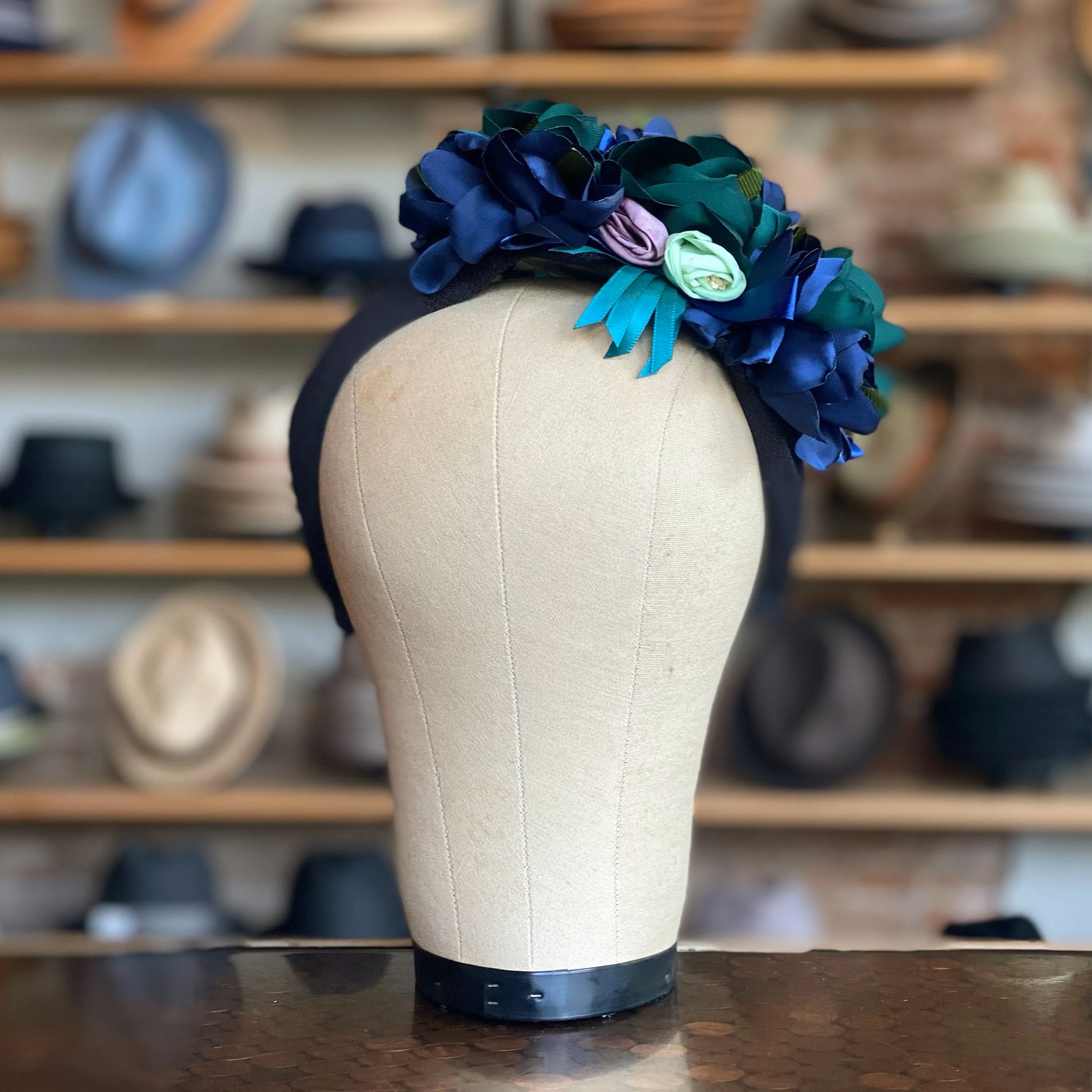 Giggle Water Fascinator