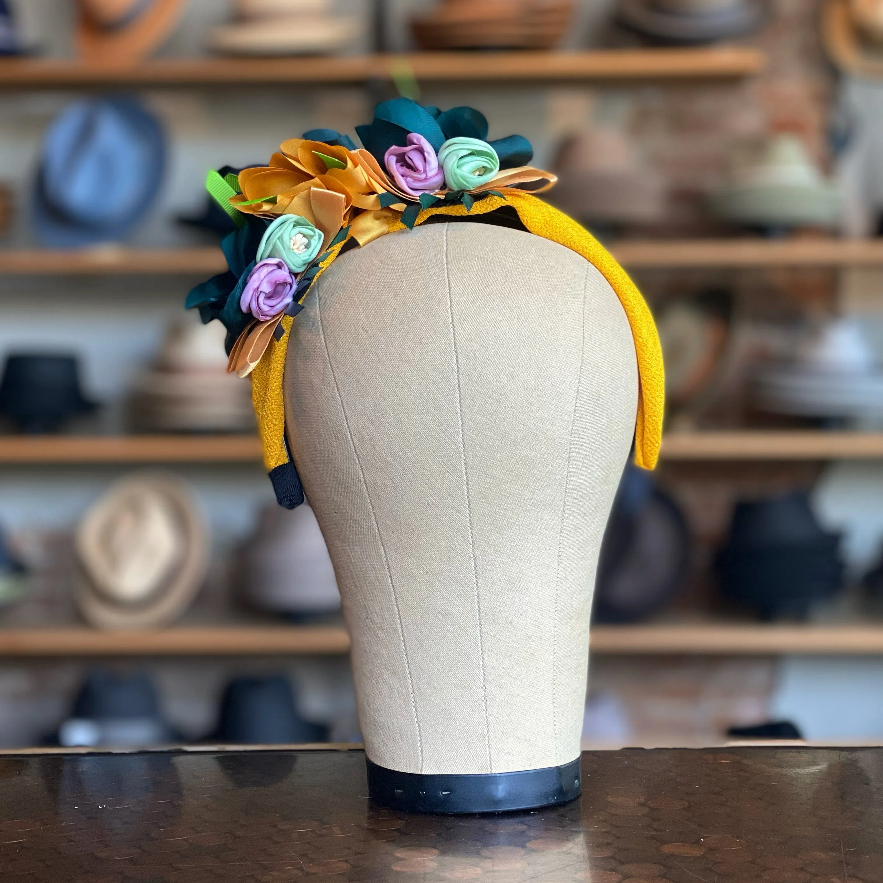 Giggle Water Fascinator