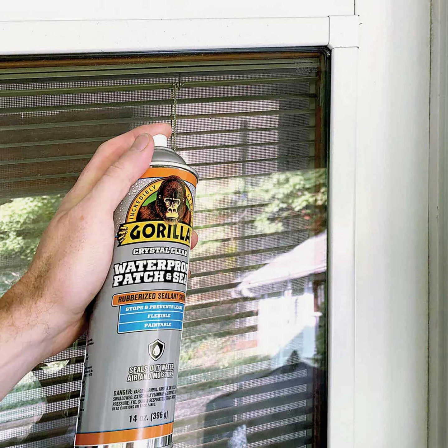 GORILLA 14oz CLEAR WATERPROOF PATCH & SEAL SPRAY