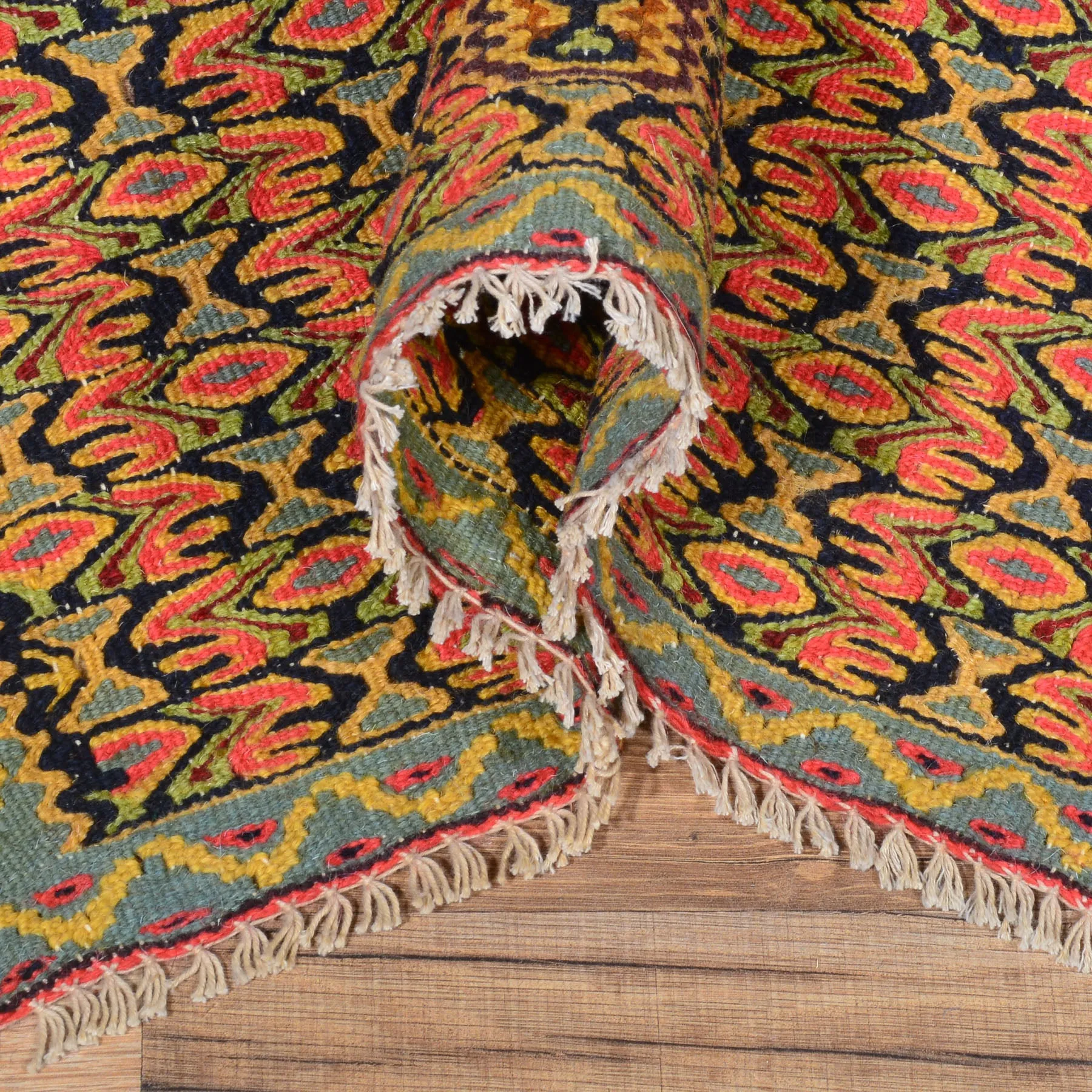 Hand-Woven Flatweave Authentic Senneh Kilim Tribal Handmade Wool Rug (Size 2.6 X 3.1) Brral-5004