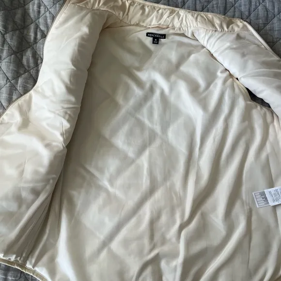 J Crew Women's Cream Quilted Puffer Vest
