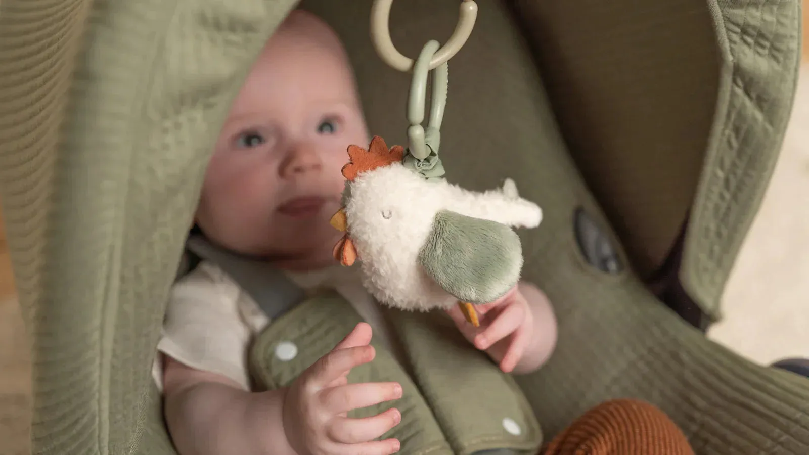 Little Dutch Little Farm - Pull & Shake Chicken