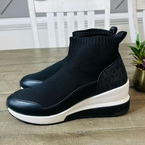 Michael Kors Skyler Stretch-Knit Black Logo Sock Booties Sneaker Size 7.5