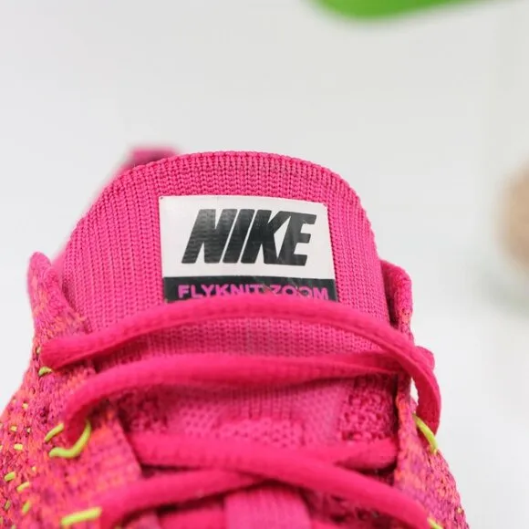 Nike Womens Flyknit Zoom Agility Running Shoe Size 7 Knit Trainer Sneaker Pink