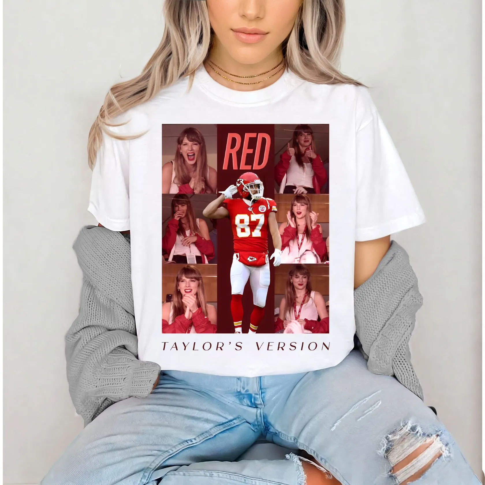 RED T.V. T SHIRT