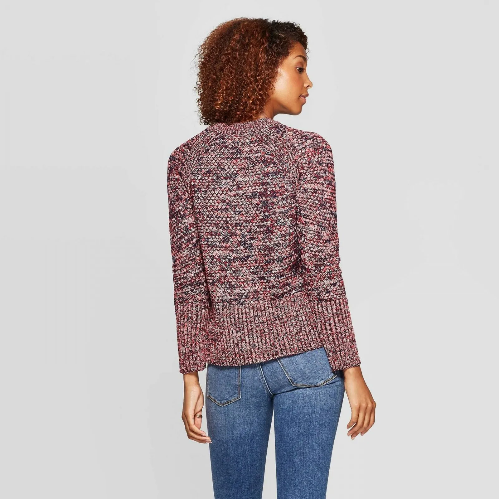 Universal Thread Women's Long Sleeve Crew Neck Raglan Pullover Sweater