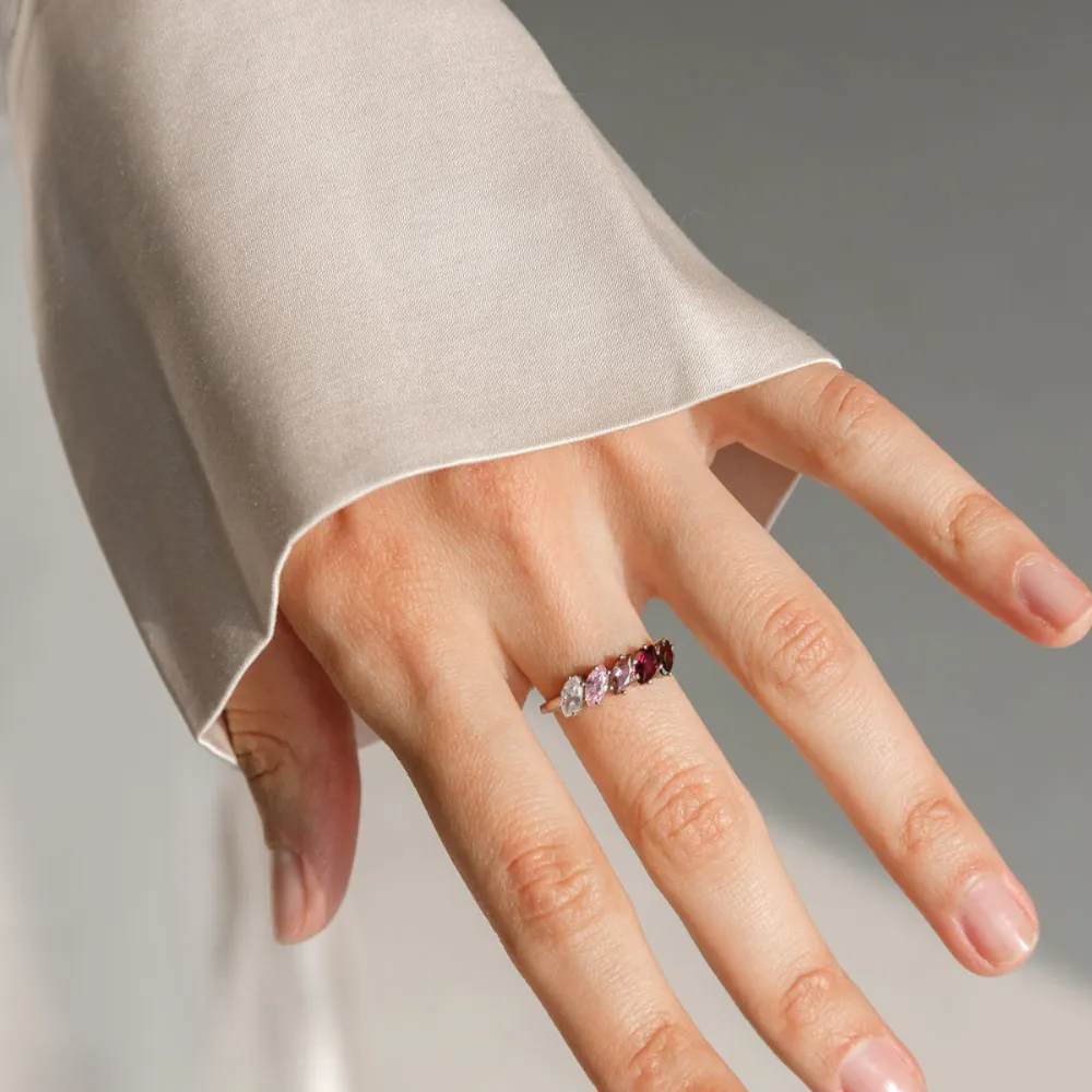Vire/Cuteness Ring With 5 Stones